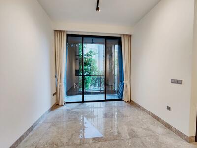 For Sale - Martin Modern