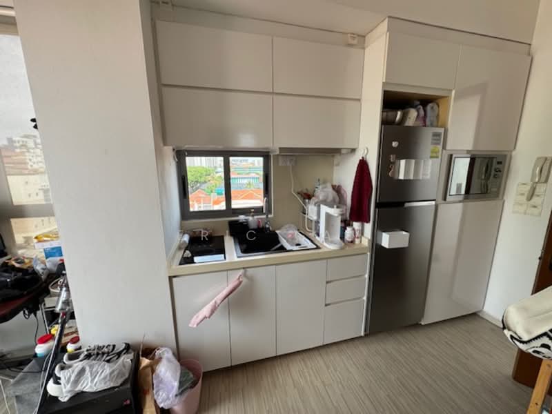Treasures @ G19 Condominium For Sale at S$ 700,000 | PropertyGuru Singapore - Kitchen