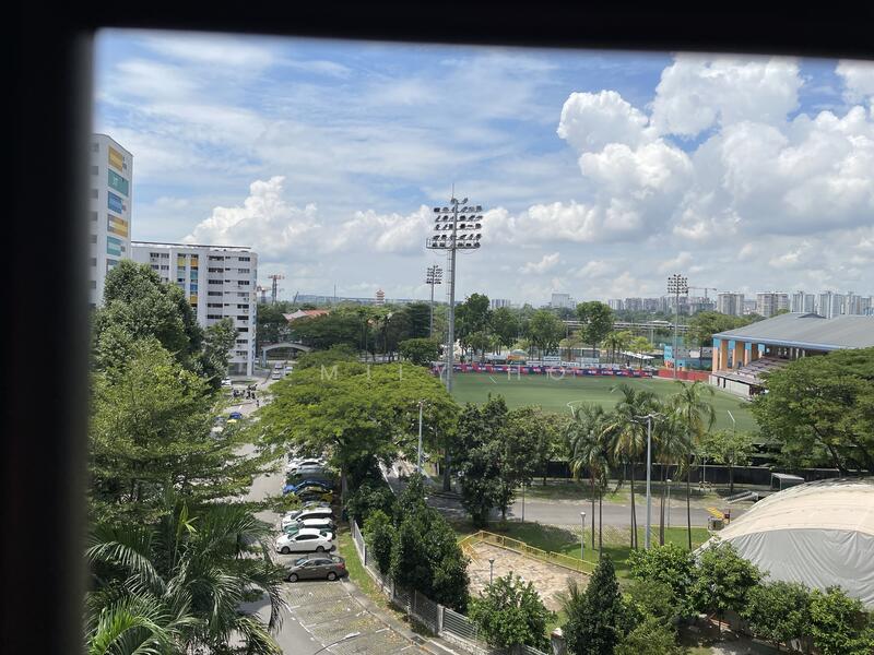 For Rent - 319 Jurong East Street 31