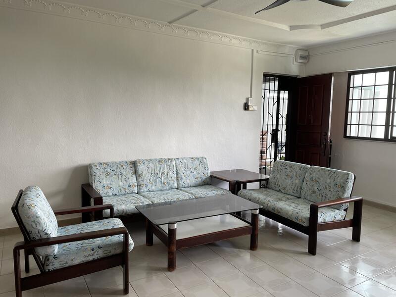 For Rent - 319 Jurong East Street 31