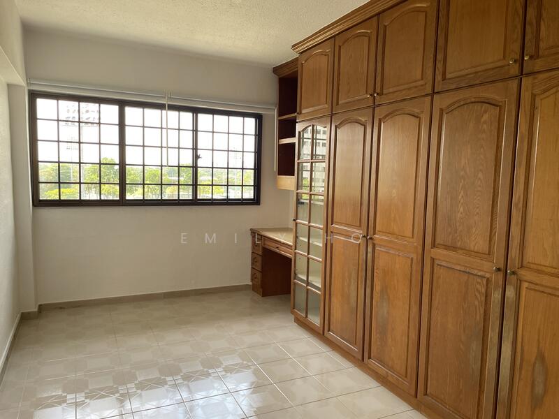 For Rent - 319 Jurong East Street 31