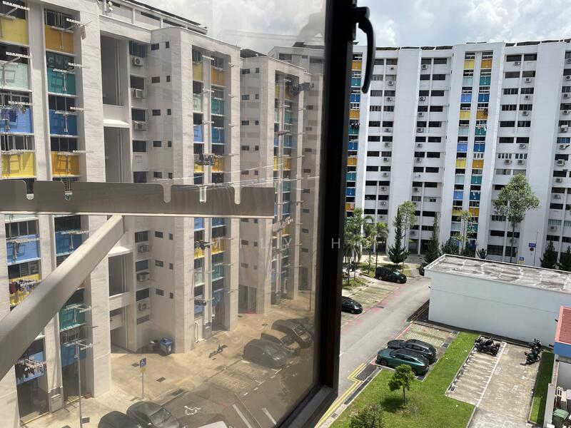 For Rent - 319 Jurong East Street 31