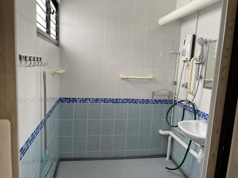 For Rent - 319 Jurong East Street 31