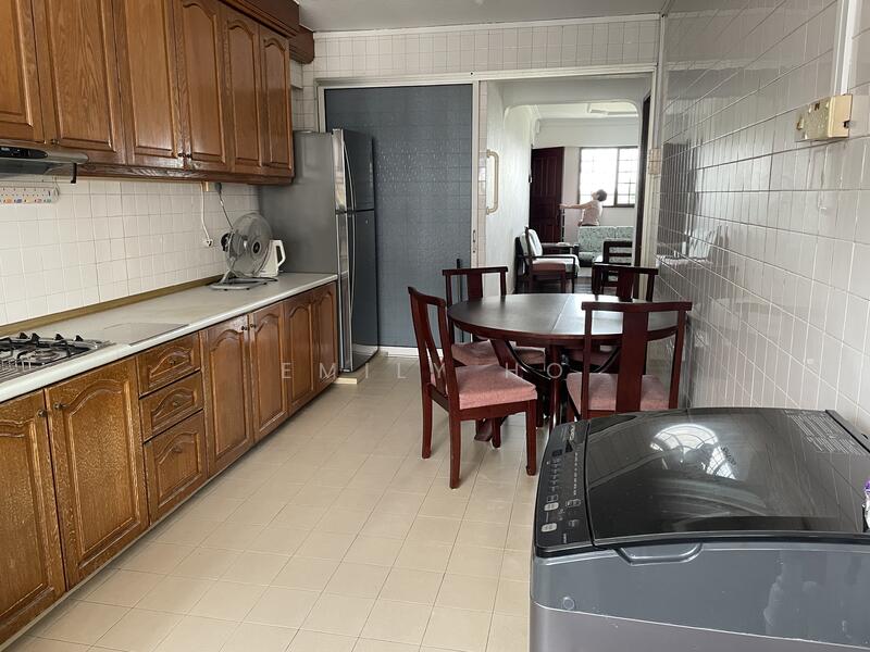 For Rent - 319 Jurong East Street 31