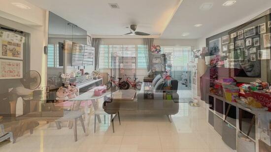 267 Toh Guan Road HDB Flat For Sale at S$ 850,000 | PropertyGuru Singapore