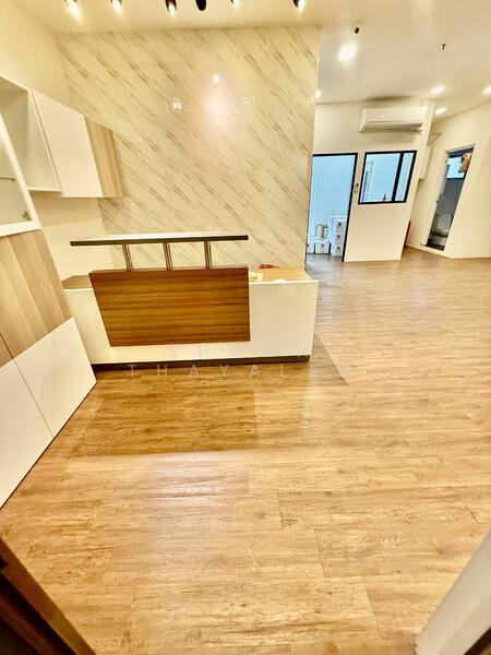 The Elitist, 25 Bukit Batok Crescent, 893 sqft, Light Industrial (B1) For Sale, by Shawn Thayalan, 60183691 - CommercialGuru.com.sg