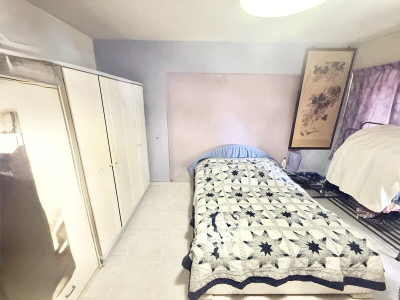 For Sale - 427 Hougang Avenue 6