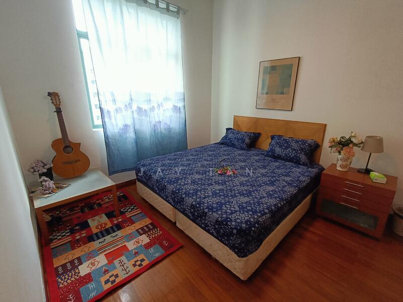 For Rent - Merawoods