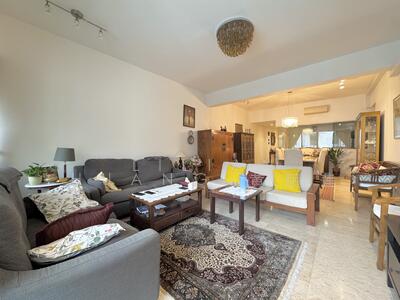 For Sale - The Chatelet