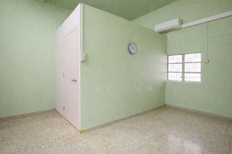Joo Avenue Terraced House For Sale at S$ 2,380,000 | PropertyGuru Singapore - Interior