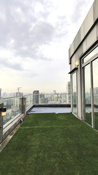 Roof Terrace & Private Pool