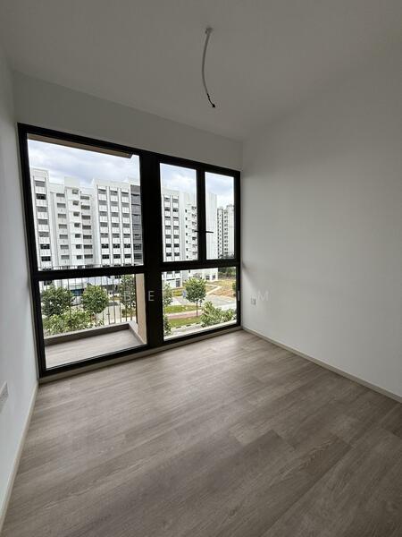 For Rent - The Watergardens at Canberra