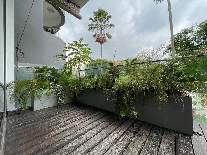 For Sale - The Glacier