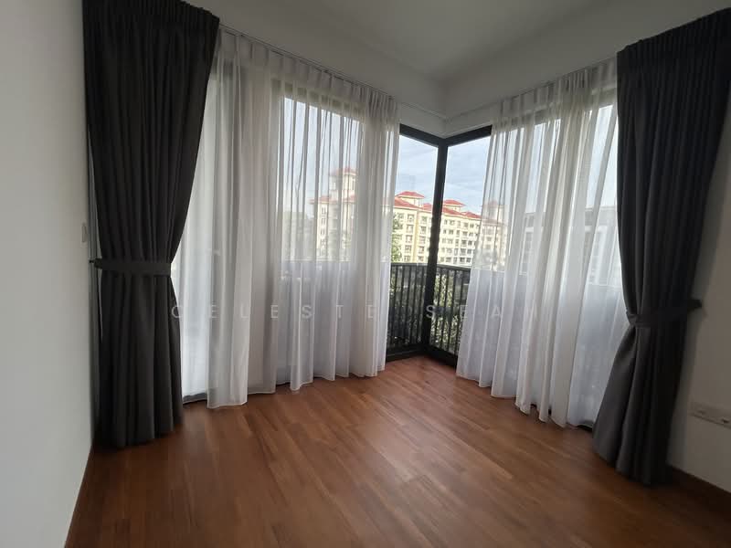 Mayfair Gardens, 8 Rifle Range Road, 2 Bedrooms, 764 sqft, Condominium For Rent, by Celeste Seah, 60183973 - Balcony - PropertyGuru.com.sg