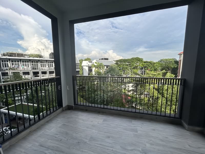 Mayfair Gardens, 8 Rifle Range Road, 2 Bedrooms, 764 sqft, Condominium For Rent, by Celeste Seah, 60183973 - Balcony - PropertyGuru.com.sg