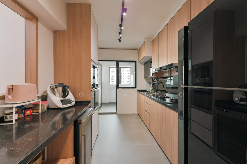 For Sale - 682B Jurong West Central 1