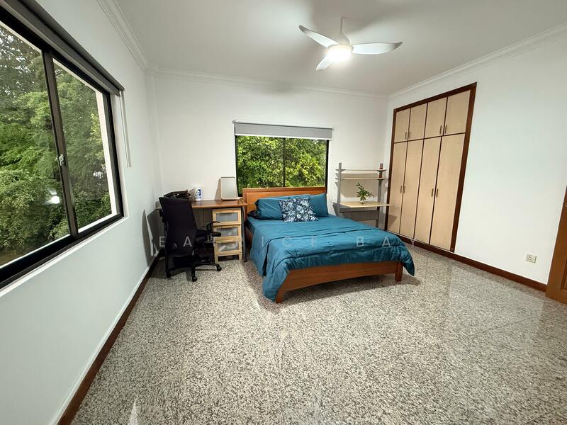 2nd  Bedroom