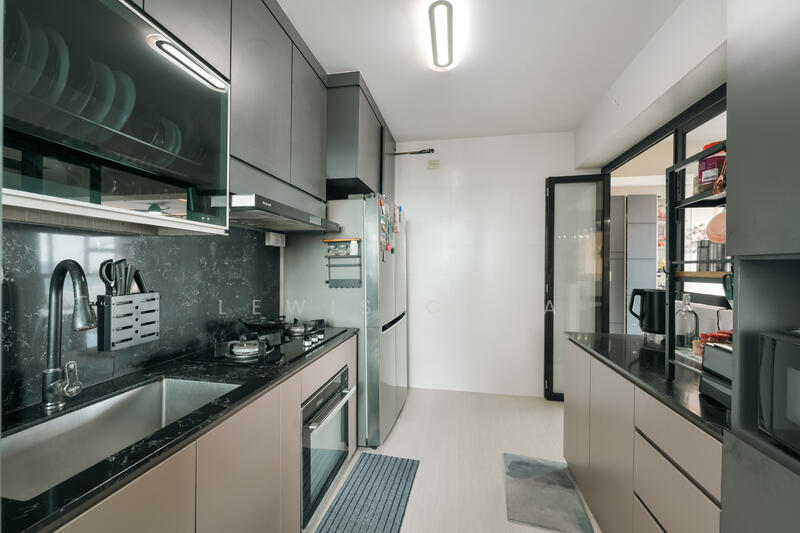 For Sale - 445A Clementi Avenue 3