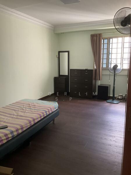 For Rent - 898 Tampines Street 81