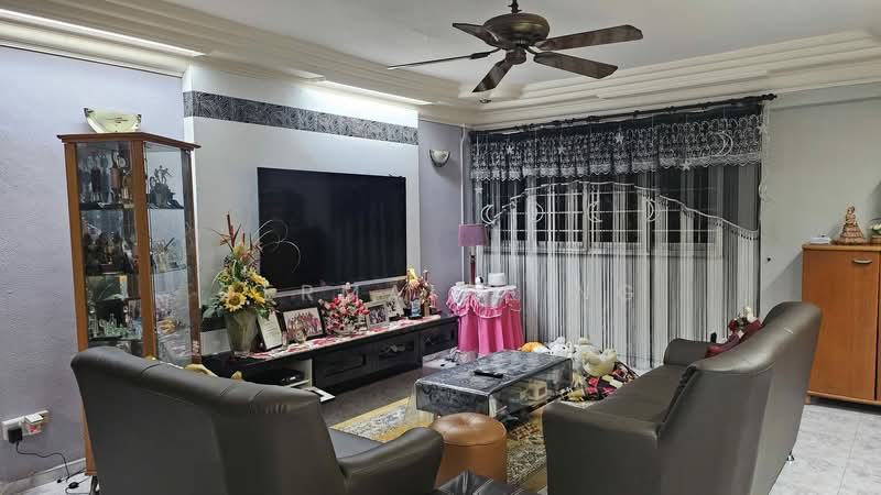 82 Bedok North Road, 82 Bedok North Road, Bedok / Upper East Coast, Room Rental, 120 sqft, HDB Flat For Rent, by Germaine Ng, 60184457 - Living Room - PropertyGuru.com.sg