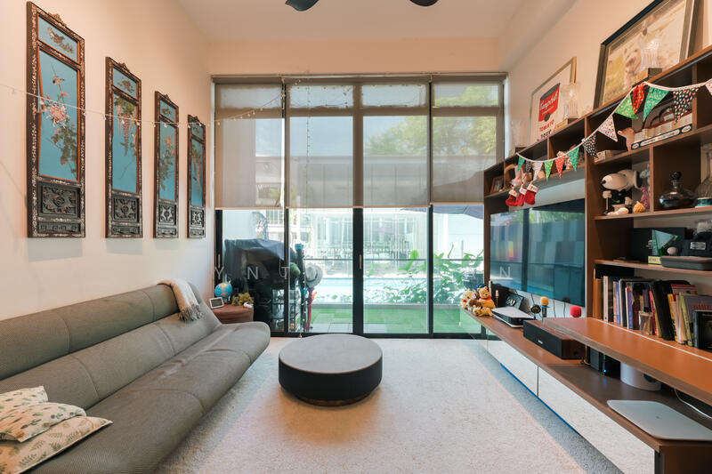 Spacious Living Room