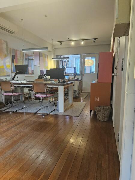 2F Amoy Street Shophouse Office, Amoy Street, Chinatown / Tanjong Pagar, 1,000 sqft, Shop / Shophouse For Rent, by Remus Lim, 60184504 - CommercialGuru.com.sg