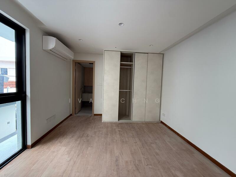 ⭐⭐LANDED7772 @ Unblocked View Spacious Corner Terrace w 6BRs + Basement + Lift | Tanah Merah MRT, Bedok South, 6 Bedrooms, 6,800 sqft, Corner Terrace For Sale, by Ivan Chng, 60184543 - PropertyGuru.com.sg