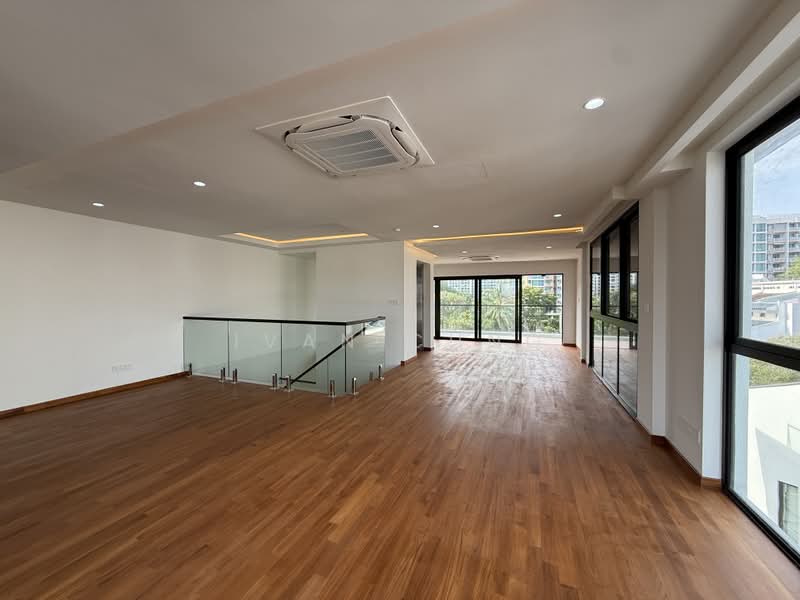 ⭐⭐LANDED7772 @ Corner Terrace 6BRs with basement near Tanah Merah MRT D16, Tanah Merah Bedok South, 6 Bedrooms, 6,800 sqft, Corner Terrace For Sale, by Ivan Chng, 60184543 - PropertyGuru.com.sg