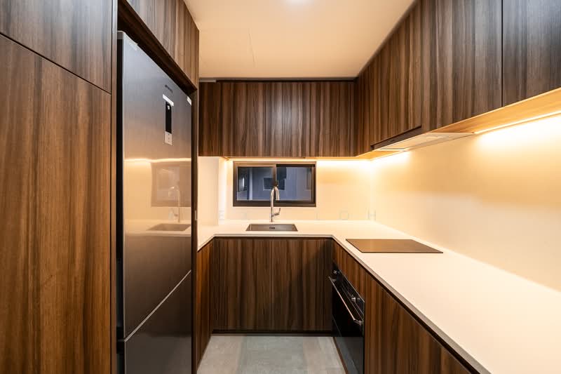 Lentor Modern, 7 Lentor Central, 2 Bedrooms, 732 sqft, Condominium For Sale, by Alexa Loh, 60184547 - Kitchen - PropertyGuru.com.sg