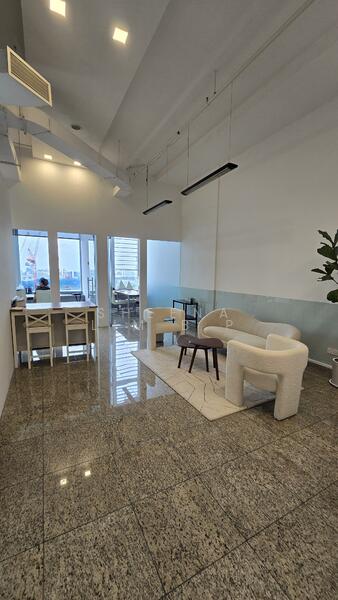 The Central, 6 Eu Tong Sen Street, 872 sqft, Office For Sale, by Sheena Lim B P, 60184552 - Living Room - CommercialGuru.com.sg