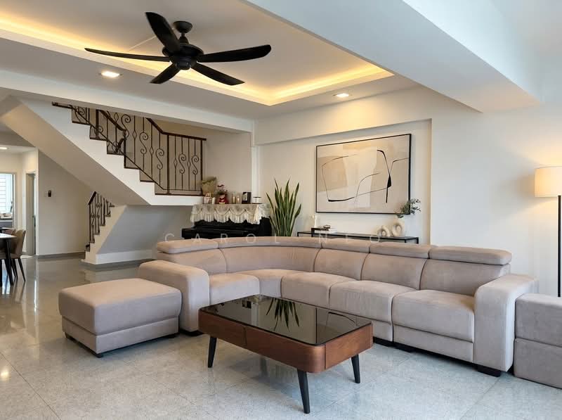 470 Jurong West Street 41, 470 Jurong West Street 41, 4 Bedrooms, 1,604 sqft, HDB Flat For Sale, by Carol Neo, 60184648 - Living Room - PropertyGuru.com.sg