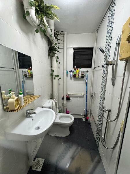 For Rent - 445 Tampines Street 42