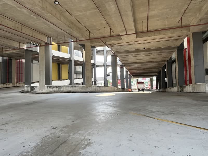 39,250sf Ramp-up B2 Warehouse Ceiling 9m Floor load 20kN @ Gul/Pioneer, Gul/Pioneer, 39,259 sqft, Warehouse For Rent, by Marjorie Teo, 60184908 - CommercialGuru.com.sg