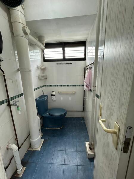 For Sale - 426 Clementi Avenue 3