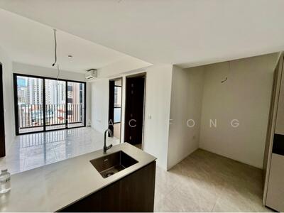 For Rent - Piccadilly Grand