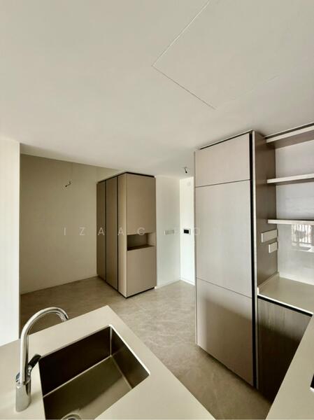 For Rent - Piccadilly Grand