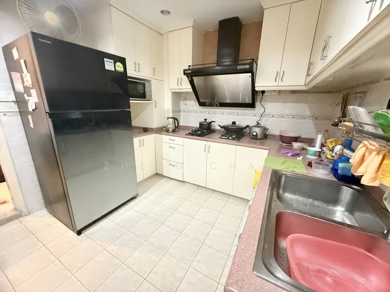 Monarchy Apartments, 51 Mandalay Road, Room Rental, 140 sqft, Apartment For Rent, by Zheng Chao, 60185037 - Kitchen - PropertyGuru.com.sg