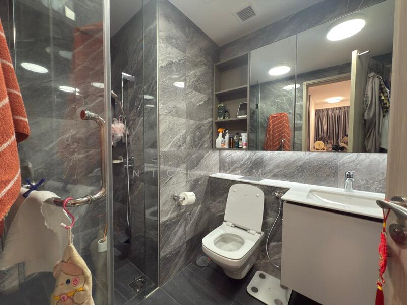 For Sale - Sengkang Grand Residences