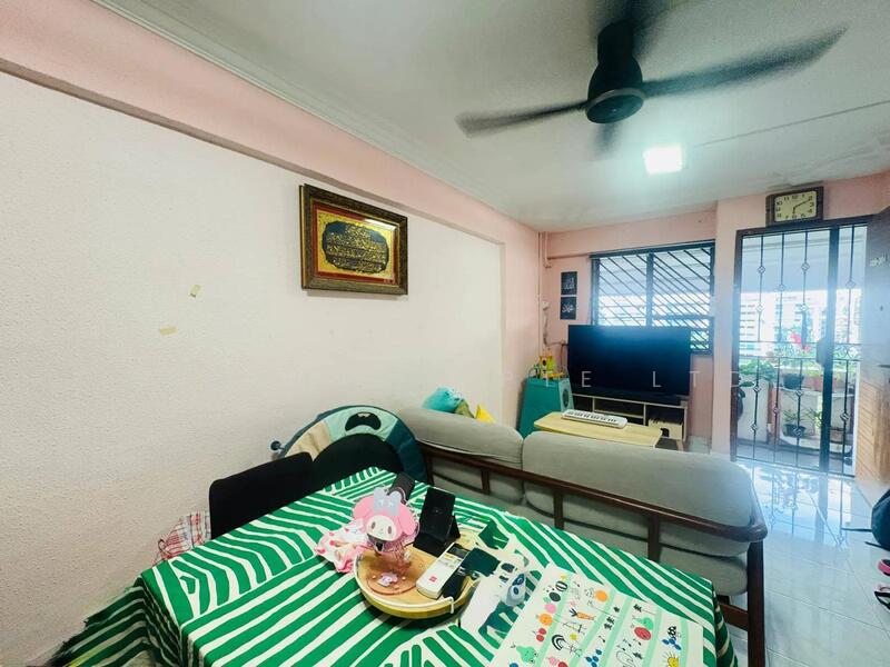 For Sale - 110 Jurong East Street 13