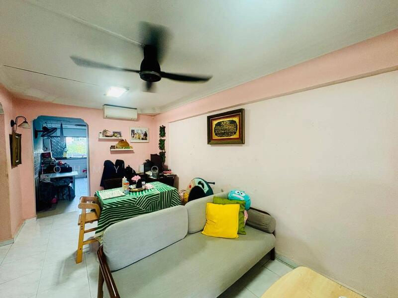 For Sale - 110 Jurong East Street 13