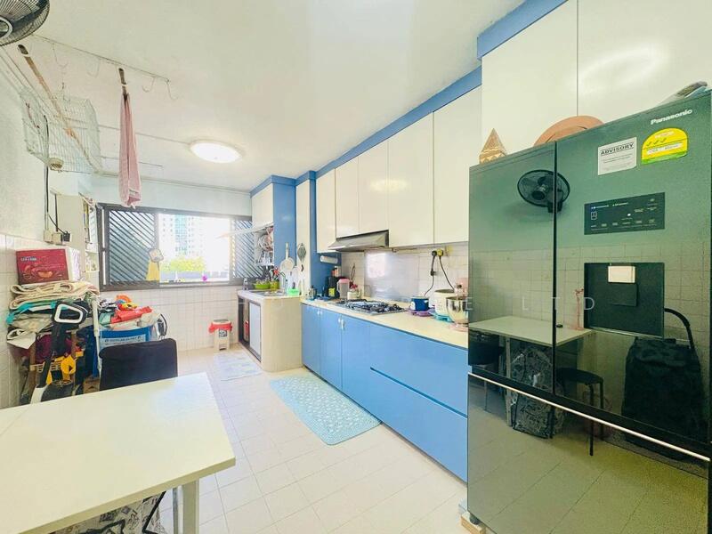 For Sale - 110 Jurong East Street 13