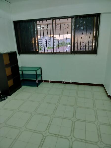 For Rent - 272 Tampines Street 22