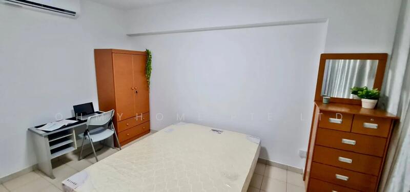 For Rent - 696 Hougang Street 61