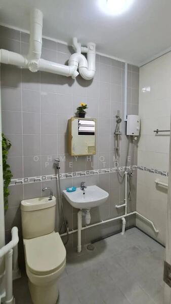 For Rent - 696 Hougang Street 61