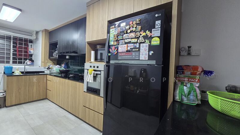 For Sale - 137 Simei Street 1