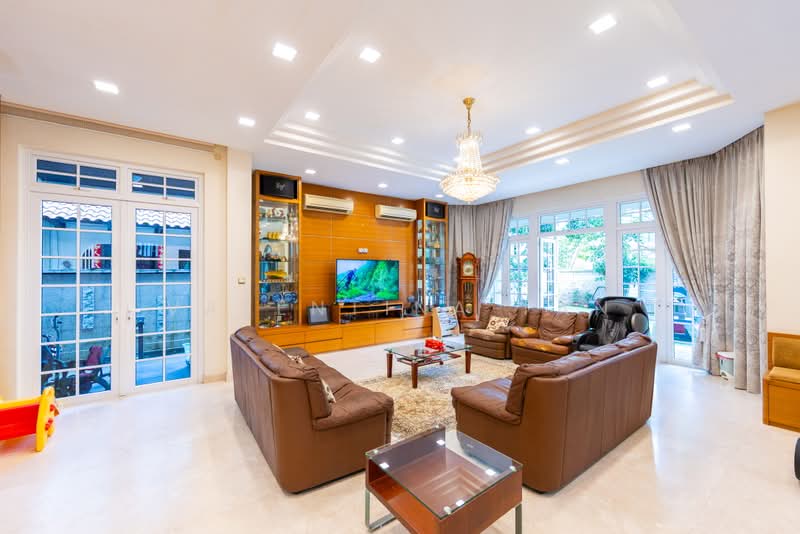 Frankel Estate, Frankel Estate Singapore, 6 Bedrooms, 8,000 sqft, Detached House For Sale, by Valentina Tan, 60185402 - Living Room - PropertyGuru.com.sg