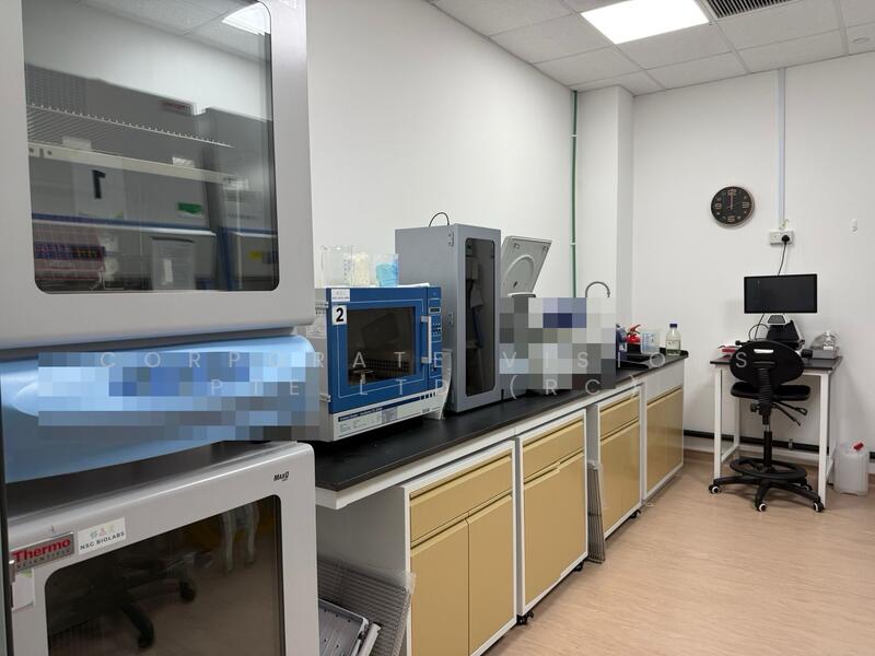 Life Science / Biomedical 6800sqft One North Dedicate Shaft Water Point, 2700 / 4200 / 7300sqft Floor Trap Ready Waste Control Call 96858829, 6,800 sqft, Business / Science Park For Rent, by RONN, 60185433 - Ref Photo - CommercialGuru.com.sg