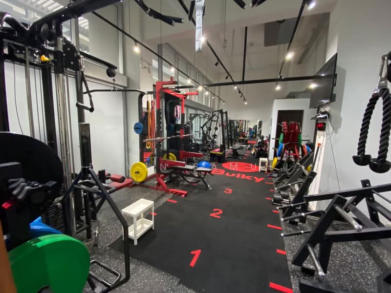 Eon Shenton, 70 Shenton Way, Chinatown / Tanjong Pagar, 1,033 sqft, Office For Sale, by Davin Samuel, 60185434 - Gym - CommercialGuru.com.sg