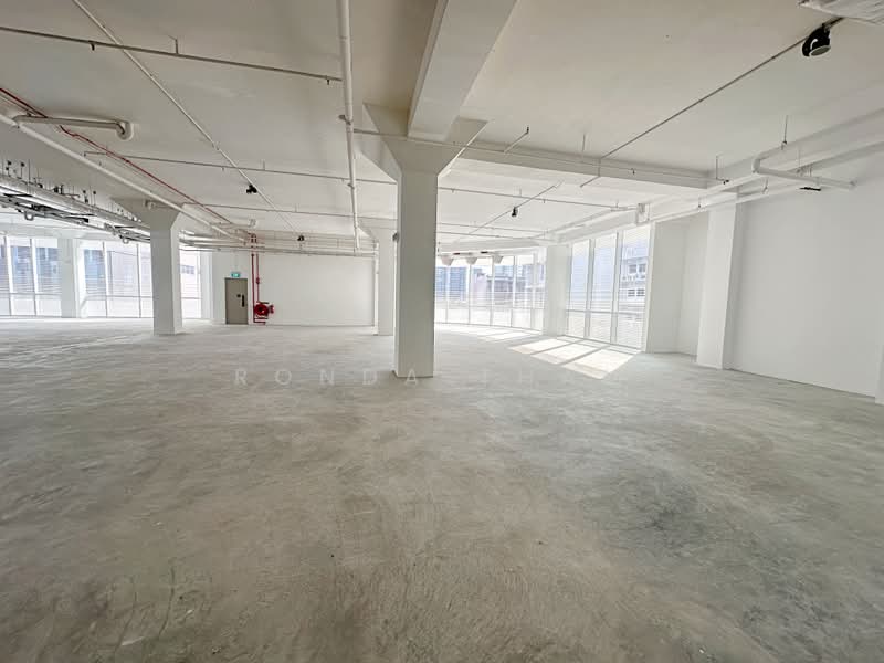 Luzerne Building, 72 Bendemeer Road, 7,743 sqft, Light Industrial (B1) For Rent, by Ronda Tham, 60185436 - CommercialGuru.com.sg