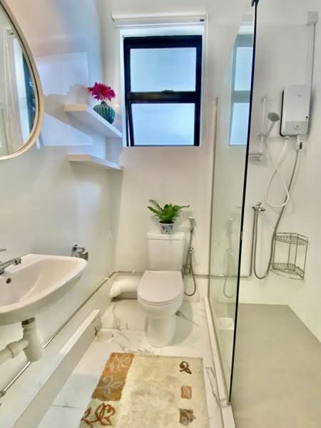 Kim Sia Court, 1 Jalan Jintan, Room Rental, 100 sqft, Apartment For Rent, by Gladys Kee, 60185502 - #06-XX Master Room 2 - PropertyGuru.com.sg